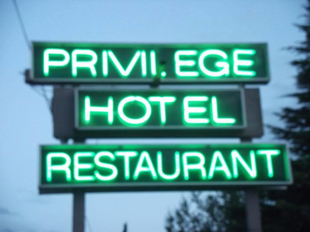 Hotel Restaurant Le Privilege - Authentic By Balladins Verdun-sur-Meuse Exterior photo